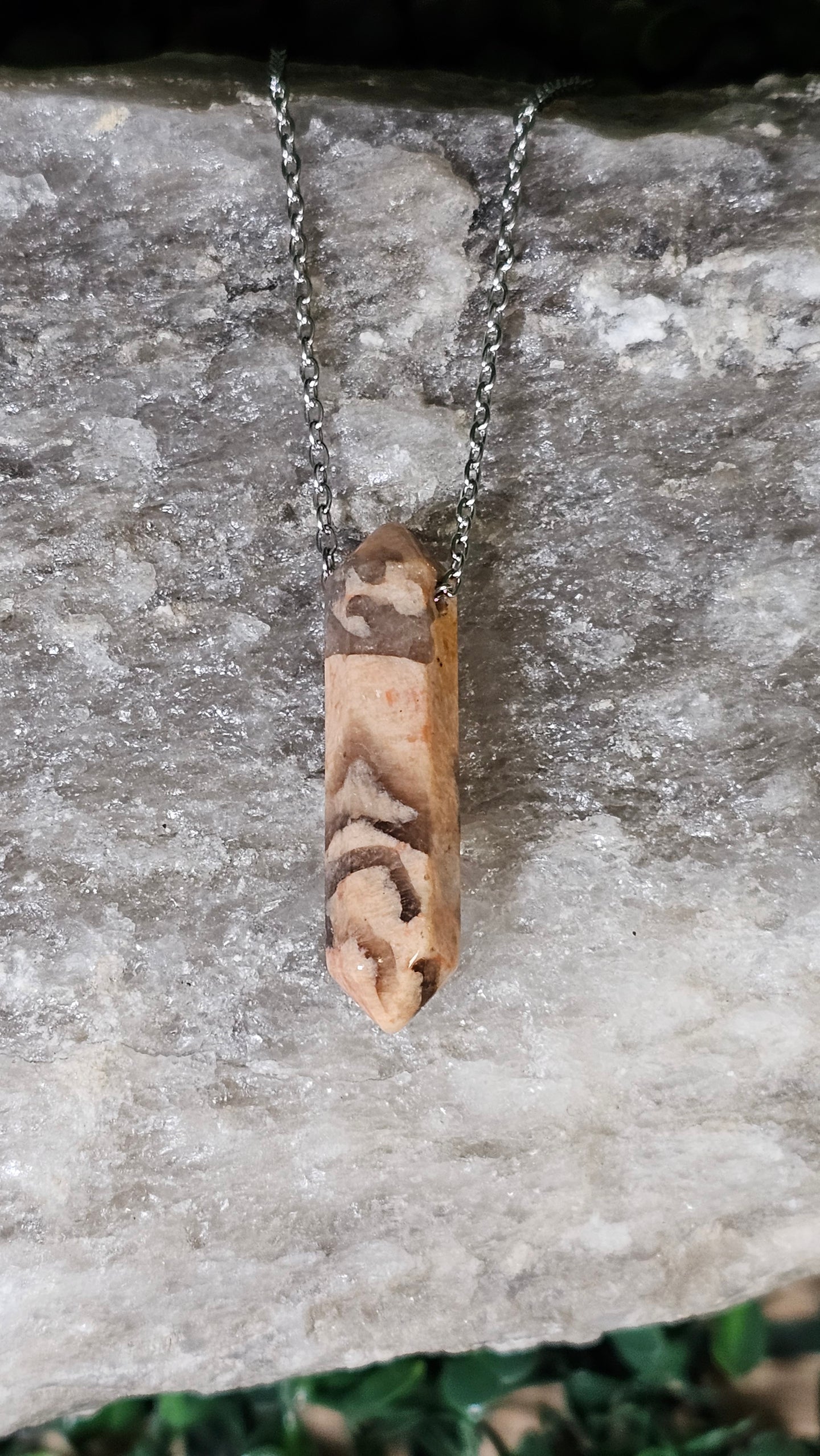 Peach Agate - tranquility necklace